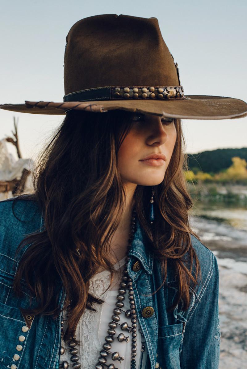 western-outfits-and-cowgirl-style-7